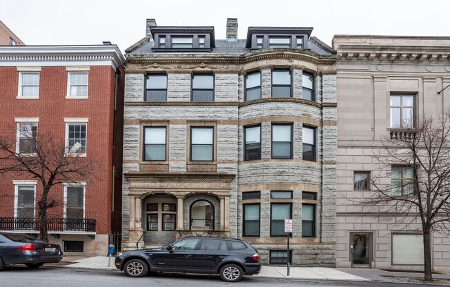 For Rent: Downtown Elegance at 605 Park Ave– Your Urban Haven Awaits!