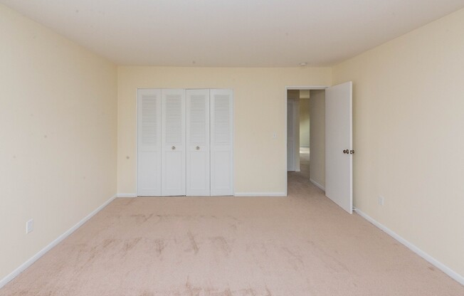 2 beds, 1 bath, 1,036 sqft, $1,995, Unit 503J