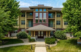 Aurora Pointe Apartments