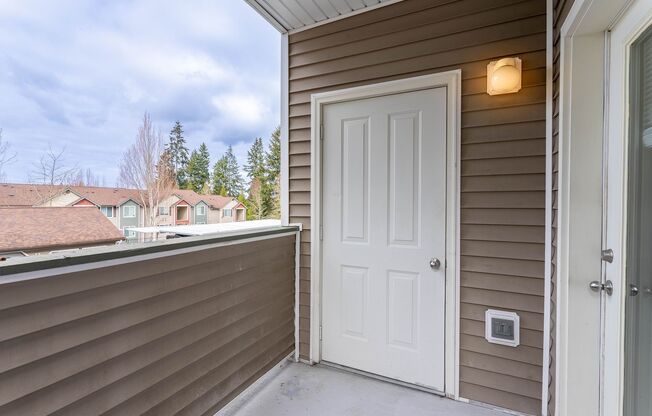 2 beds, 2 baths, 1,058 sqft, $1,950, Unit E202