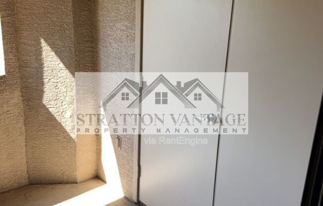 2 beds, 2 baths, 1,036 sqft, $1,449, Unit 243