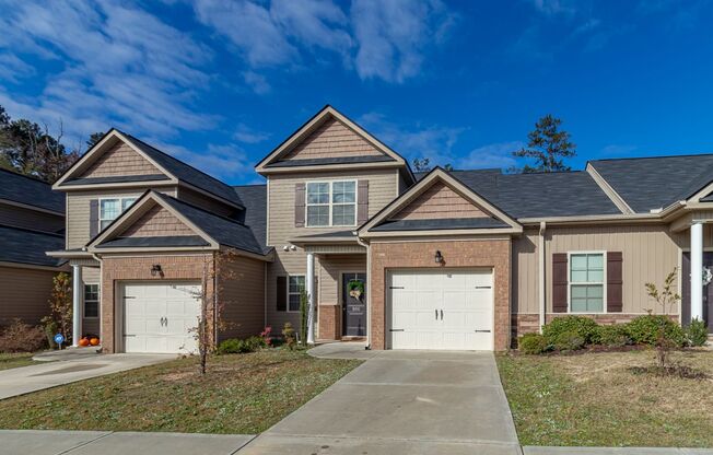 Beautiful 3 bedroom Townhome