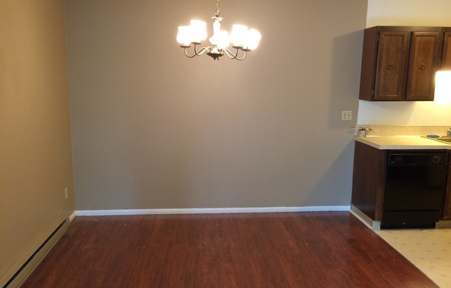 2 beds, 2 baths, 1,200 sqft, $1,895, Unit 5821