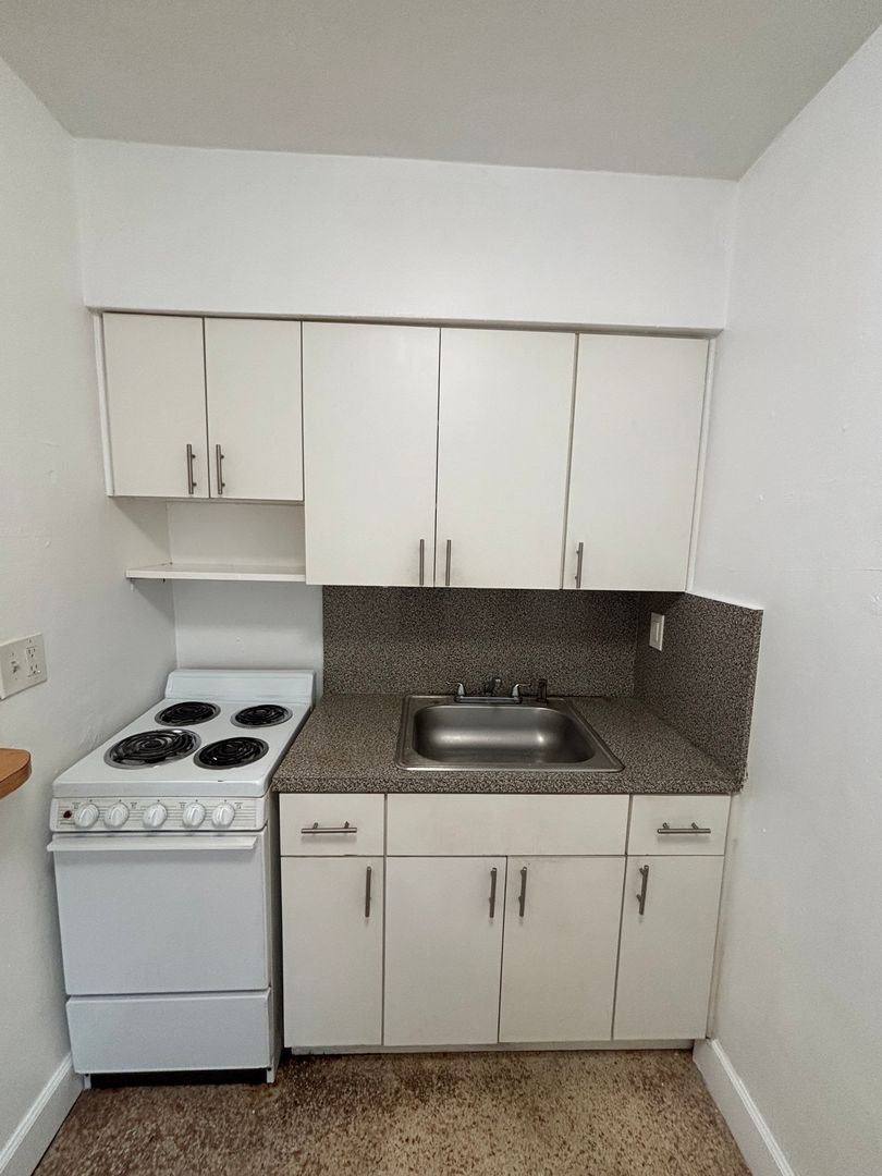 1 Bed/ 1 Bath in the Heart of Miami!