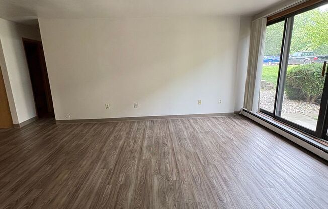 Woodland Court Apartment Homes No Gimmicks! FREE HEAT