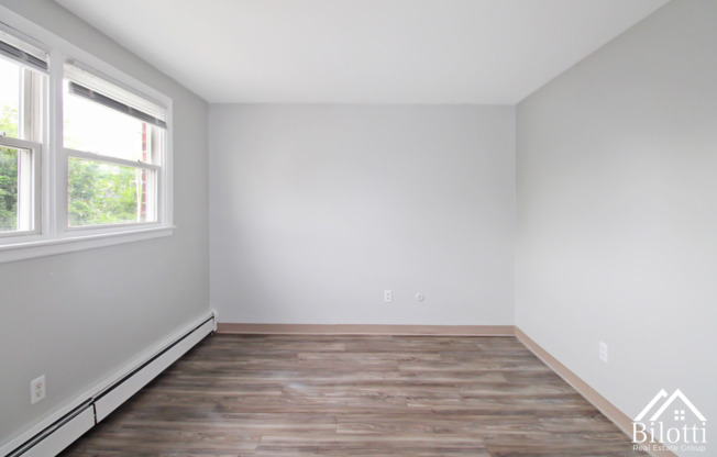 2 beds, 2 baths, 770 sqft, $1,950, Unit 262-12