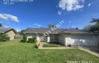 422 WOODMERE DR