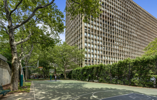 1 bed, 1 bath, $3,850, Unit 4D