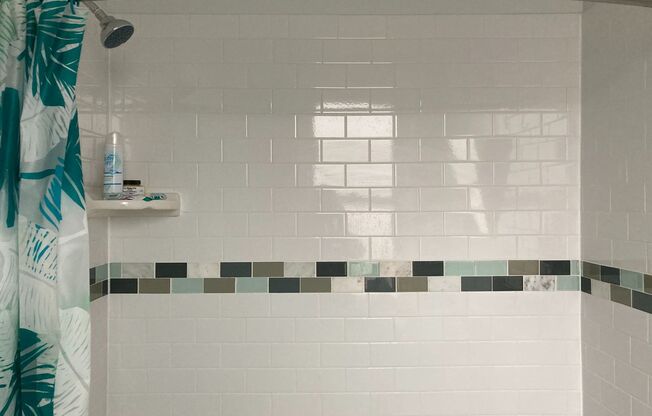 Studio, 1 bath, 290 sqft, $975, Unit 4K