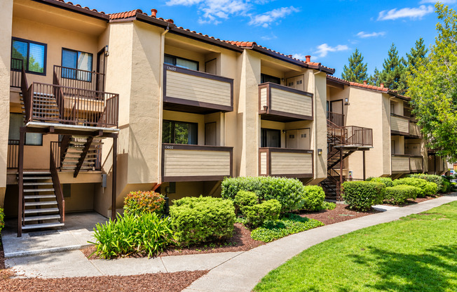 Dazzling 2-bedroom Condo for Rent - Warm Springs!