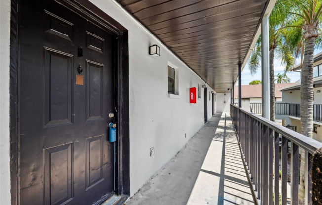 1264 E 113 AVE