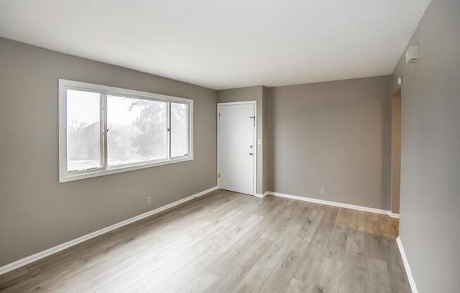 105 LAWRE CIR