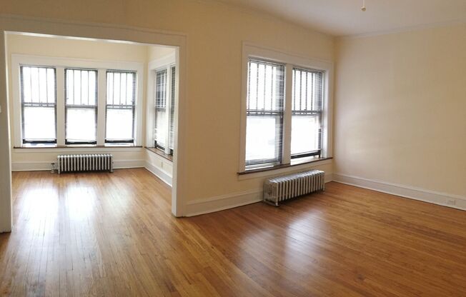 Ardmore Winthrop Properties- 5752-58 N Winthrop Ave.