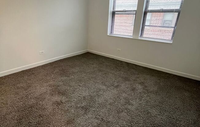 2 beds, 1 bath, 865 sqft, $1,195, Unit WP 305
