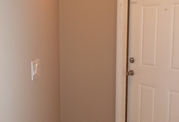 1st Floor Condo / Conway Area