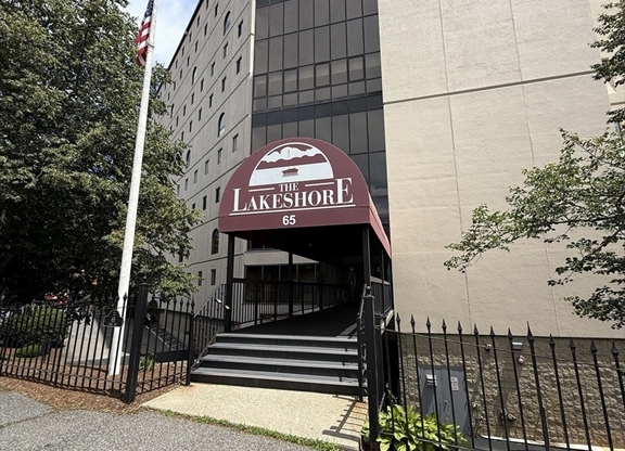 65 Lake Ave