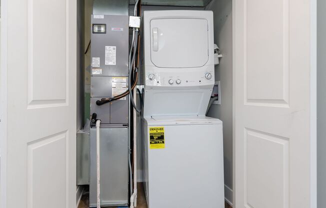 1 bed, 1 bath, 700 sqft, $2,700, Unit 4B