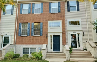 806 LEWISBURG LN