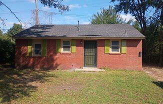 4 Success Realty is now offering this newly renovated 2 bedroom 1 bath home.