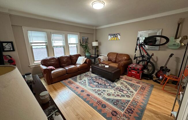 1 bed, 1 bath, 700 sqft, $1,325, Unit 57