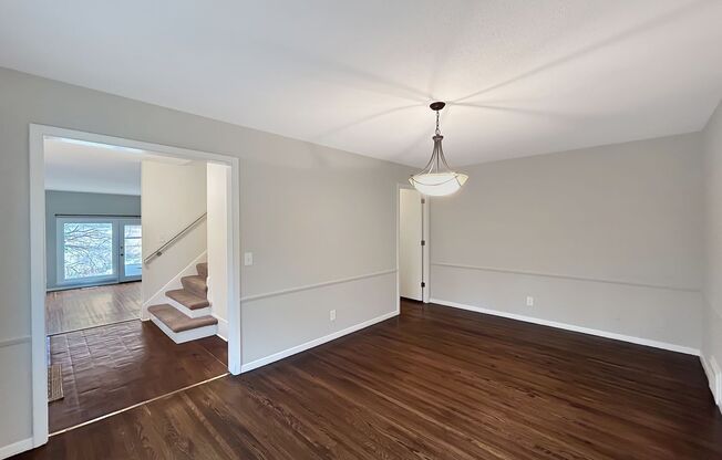 Stunning views. Serene atmosphere. Superb Edina. Move-in Special!