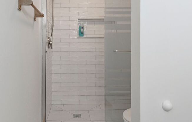 4 beds, 3 baths, $2,780
