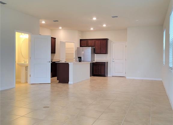 2713 FRANKLIN RD