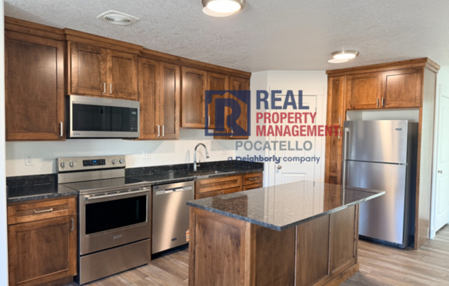 110 W Siphone Rd Bld #12