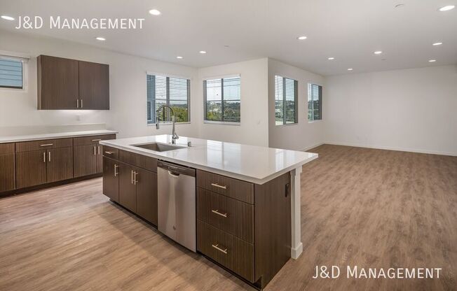 5845-5855 RILEY STREET