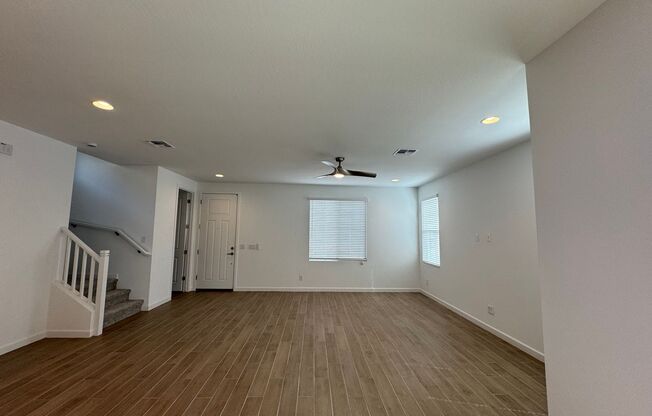 BRAND NEW HOME IN PHOENIX