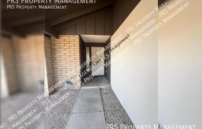 3102 N WOODBURNE DR