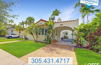 1212 MEDINA AVE