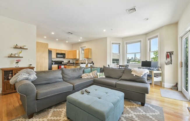 344 W BROADWAY