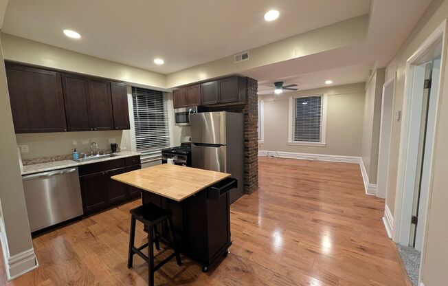 121 Grandview Ave, #9, 2 BR
