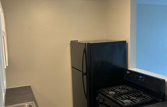 1 bed, 1 bath, 557 sqft, $950, Unit 16