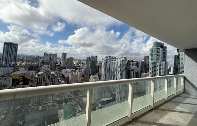 50 Biscayne Blvd