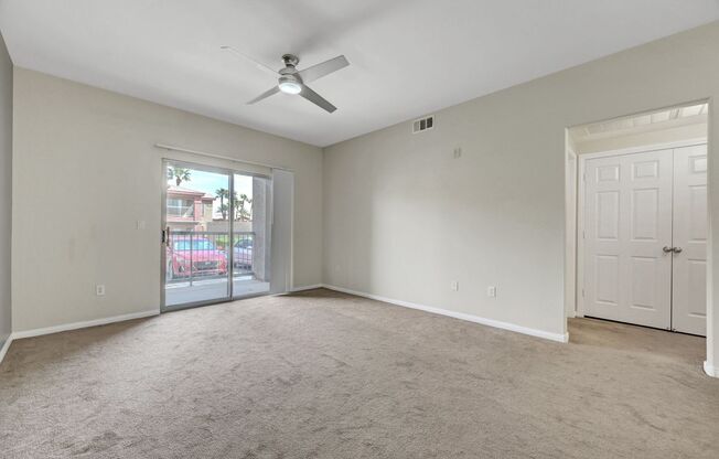 Downstairs 1 Bedroom Unit in Gated Community - S.W.