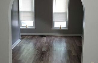 2 beds, 1.5 baths, $1,000