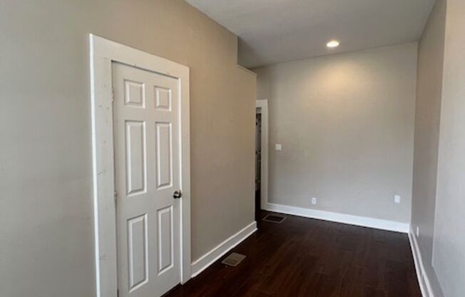 3 beds, 2 baths, $2,195