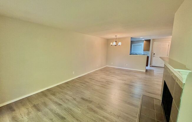 2 beds, 2 baths, $1,999, Unit # #E 204