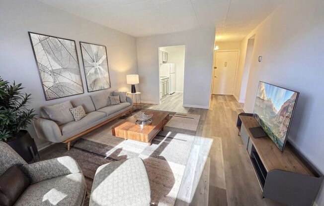 Jefferson Court Apartments