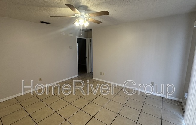 3201 BLOOMINGDALE VILLA CT