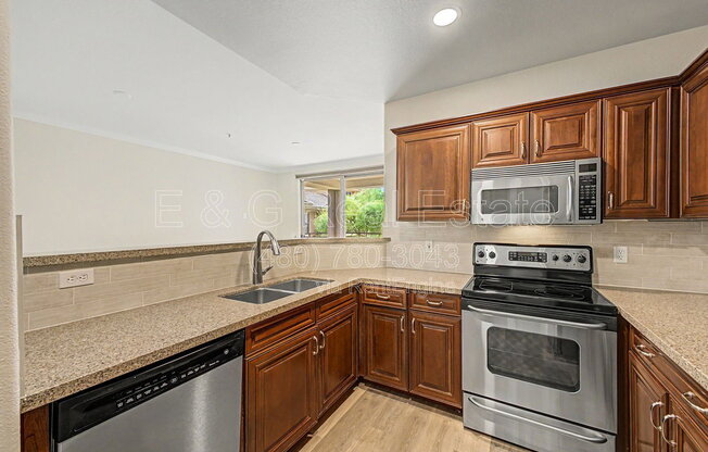 3 beds, 2 baths, 1,286 sqft, $2,499, Unit 2210