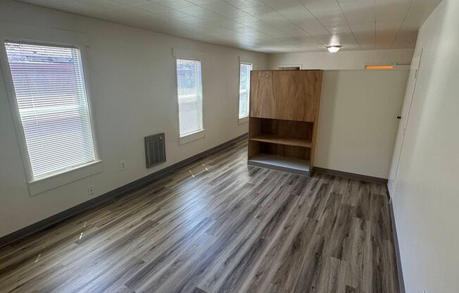 Studio Apartment in Downtown Eugene