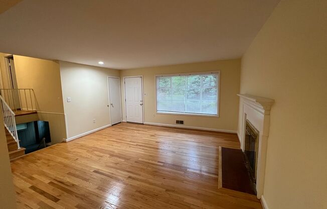 Single Family home in Alexandria- Minutes to Ft Belvior