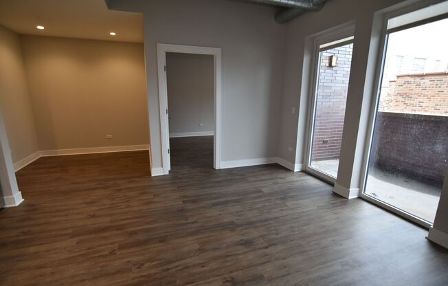 1 bed, 1 bath, 711 sqft, $3,000, Unit 3833-619