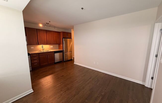 1 bed, 1 bath, $1,650, Unit 905