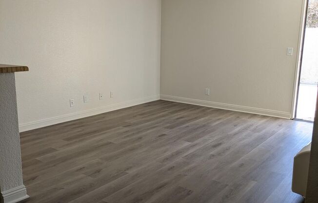 249 W ALAMEDA AVE