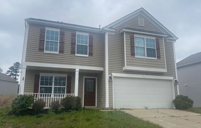 Large Four Bedroom Home In North Charlotte