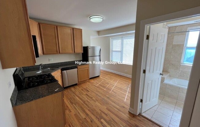 4606 N MONTICELLO AVE